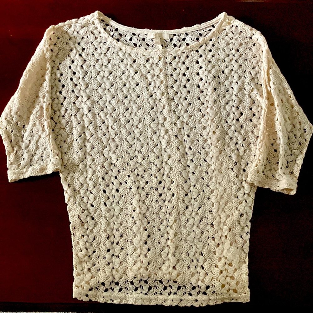 Size Large L Ivory lace top 3/4 sleeve